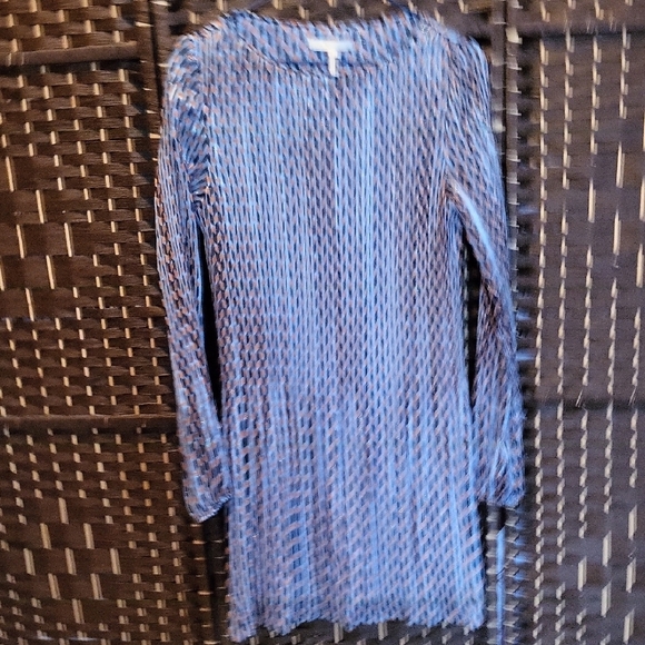 Maje Long Sleeve Dress in Blue and White Pattern - Picture 5 of 6